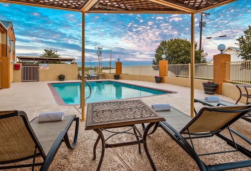 فندق Best Western Post Inn