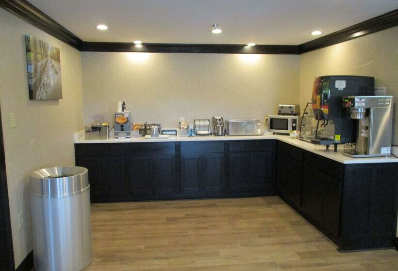 Best Western Presidential Hotel & Suites