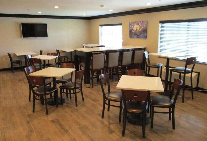 Best Western Presidential Hotel & Suites