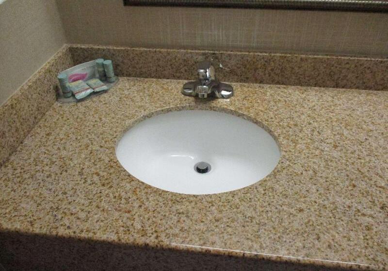 Best Western Presidential Hotel & Suites