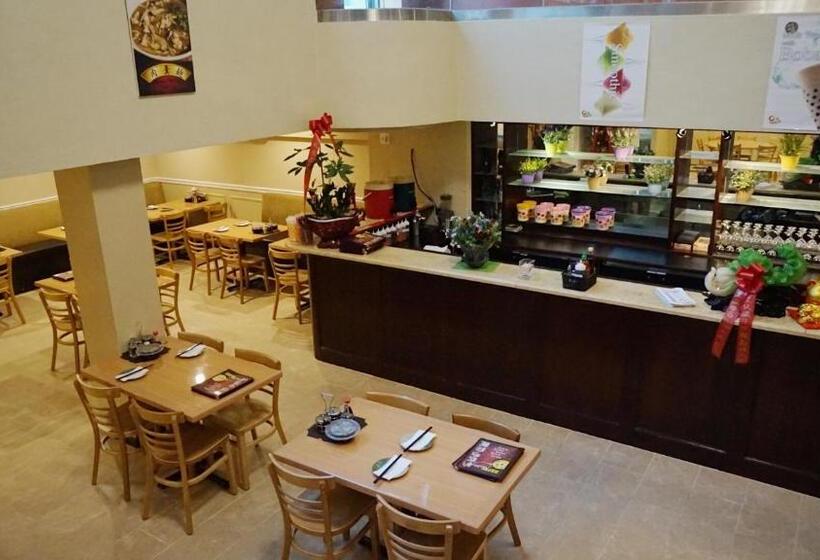 فندق Best Western Queens Court