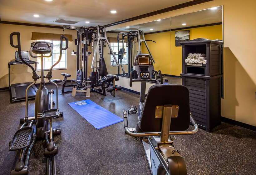 בית מלון כפרי Best Western Red River Inn & Suites