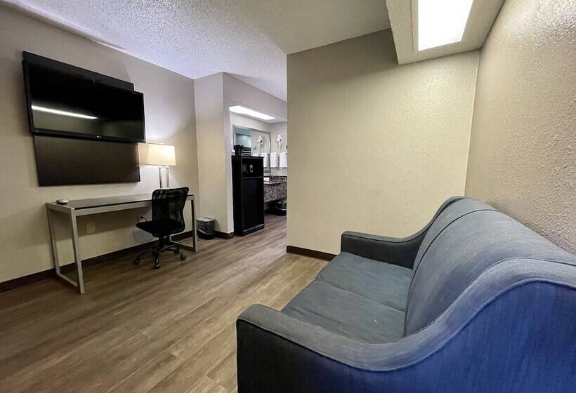 فندق Red Roof Inn & Suites Jackson   Richland