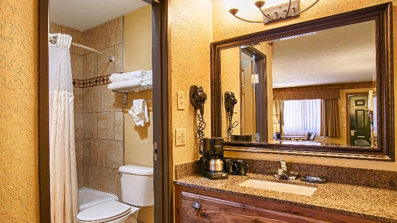 فندق Best Western Rivers Edge