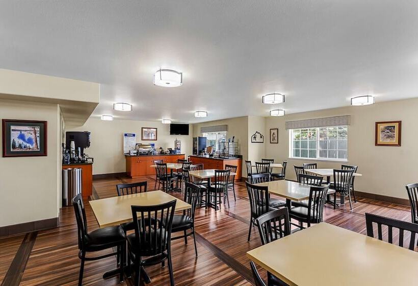 ホテル Best Western Rose Quartz Inn