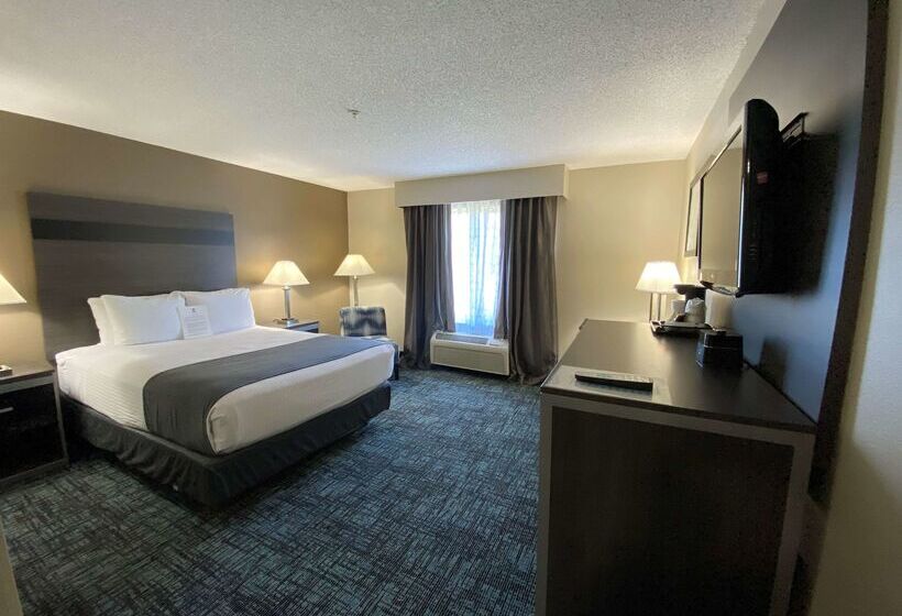 Отель Spark By Hilton Smithfield I 95