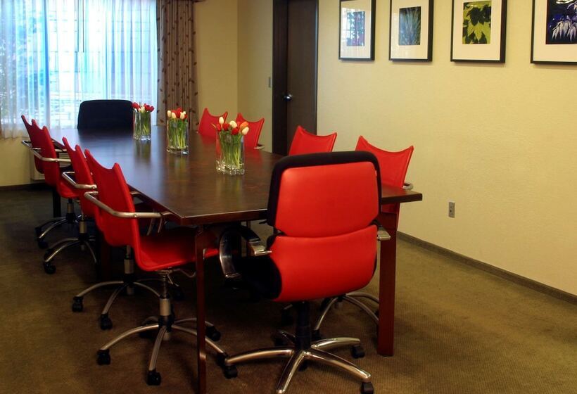 فندق Best Western Snowcap Lodge