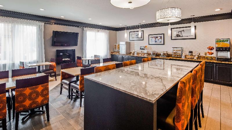 호텔 Best Western South Plains Inn & Suites