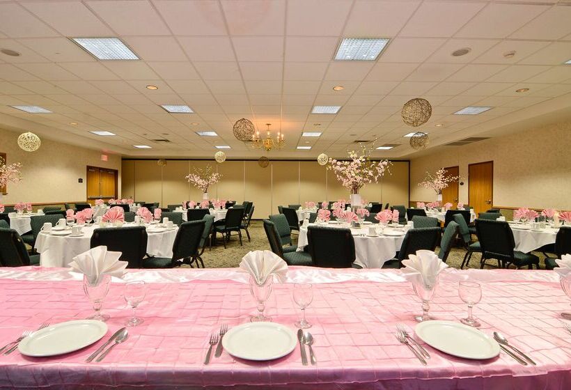 فندق Best Western Wittenberg Inn