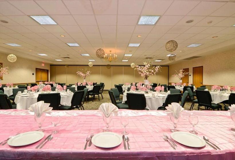 בית מלון כפרי Best Western Wittenberg Inn