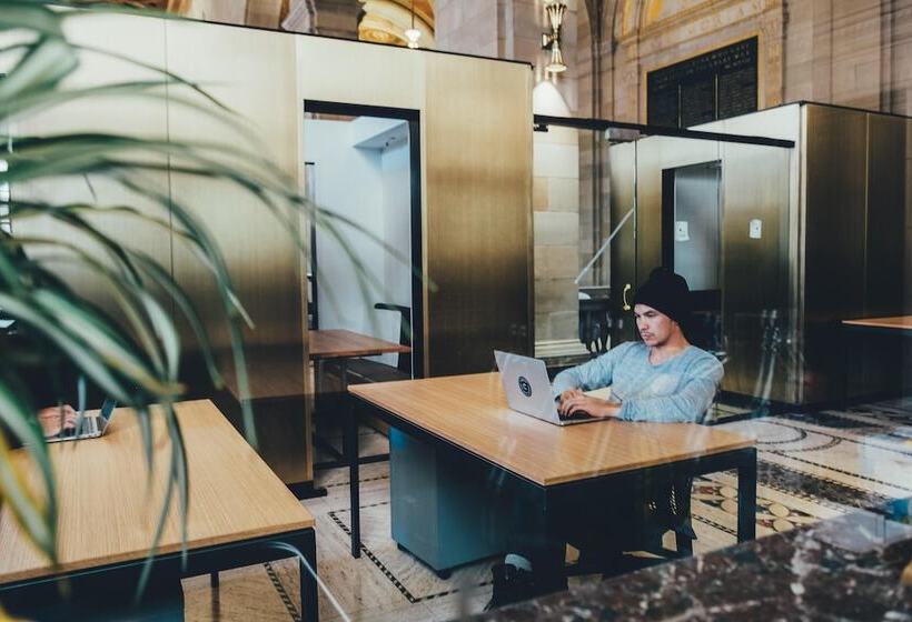 호텔 Together Co Living