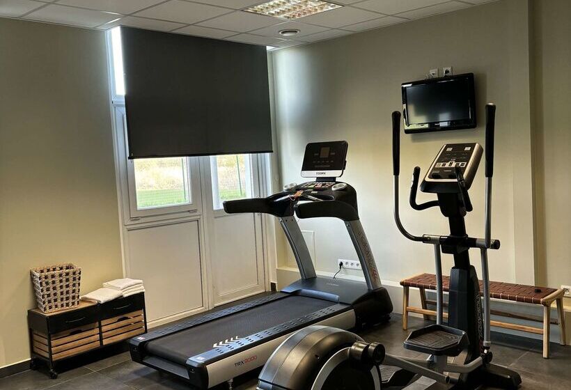 בית מלון כפרי Campanile Metz Nord  Talange