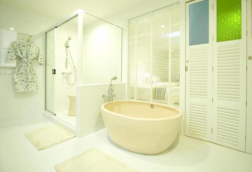 Hotel Cera Resort @ Cha Am