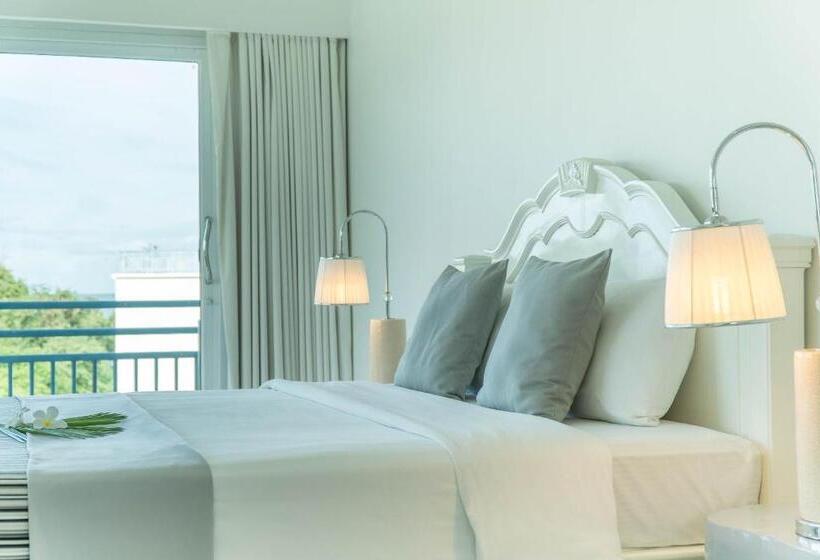 Hotel Cera Resort @ Cha Am