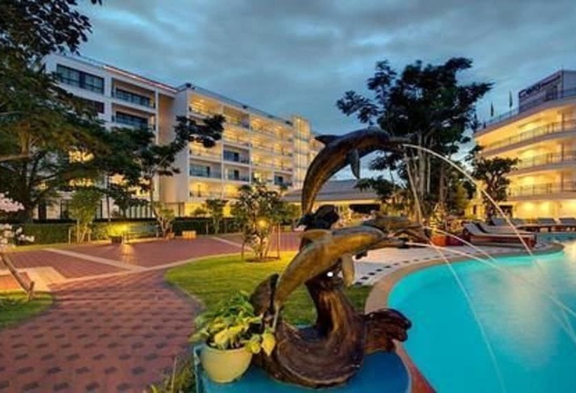 Hotel Cera Resort @ Cha Am