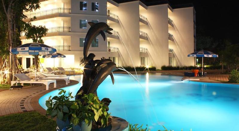 Hotel Cera Resort @ Cha Am