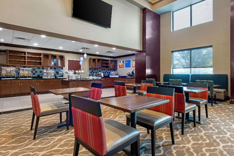 فندق Comfort Inn & Suites Tavares North