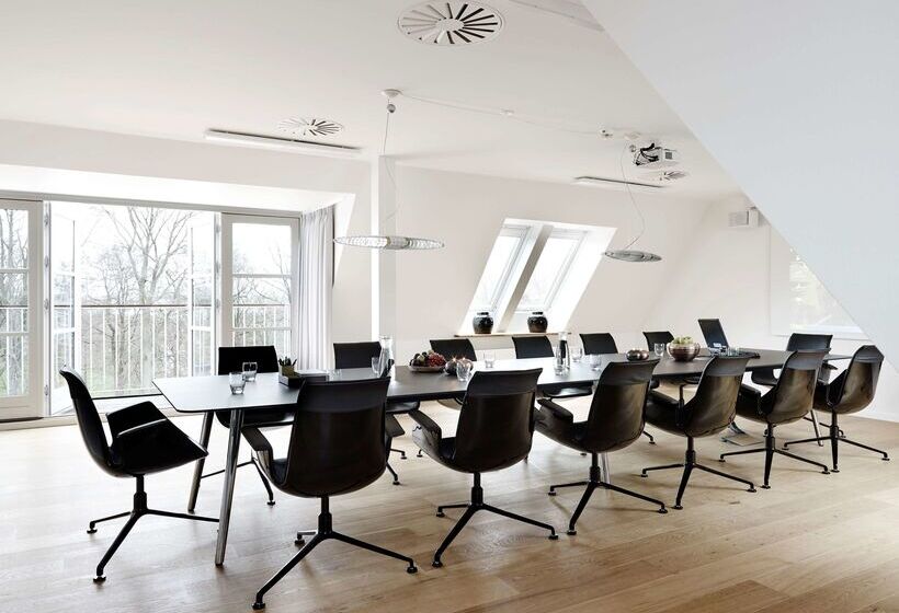 בית מלון כפרי Comwell Kellers Park