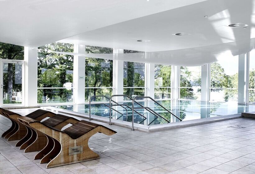 בית מלון כפרי Comwell Kellers Park