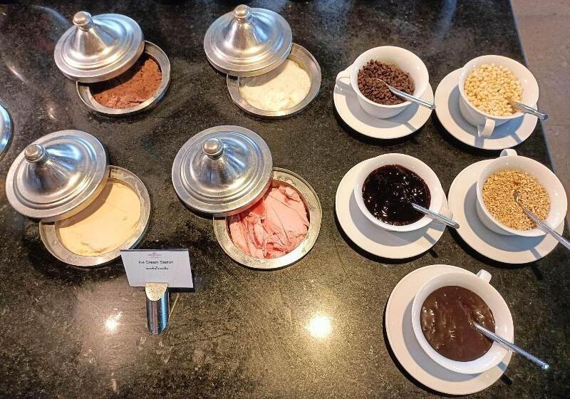 בית מלון כפרי Phuket Panwa Beachfront Resort