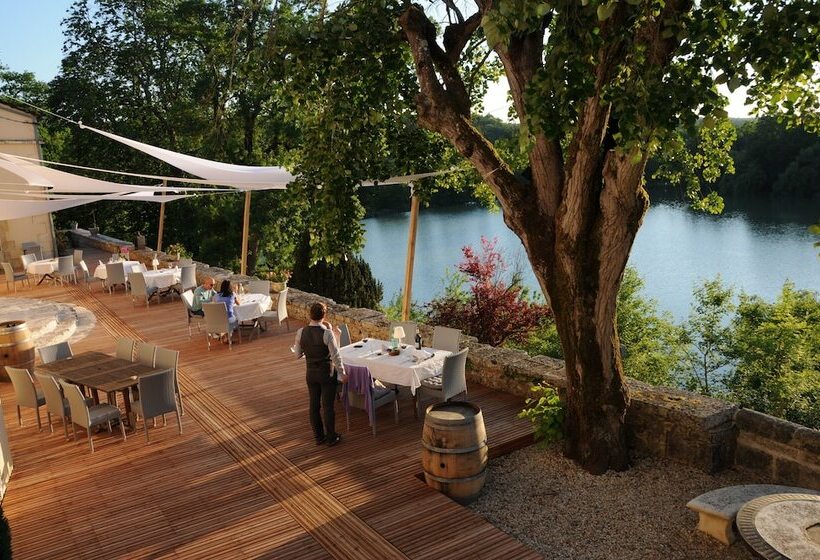 Logis Hotels Domaine Du Châtelard