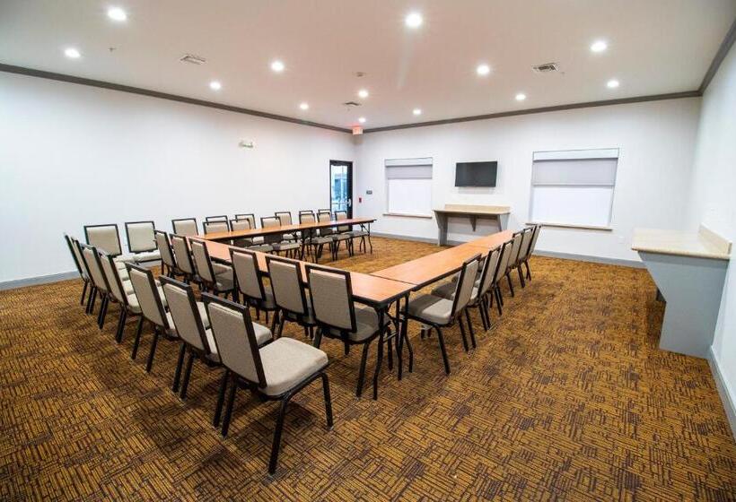 호텔 Comfort Inn & Suites