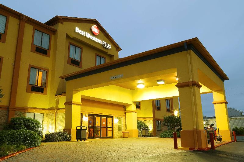 호텔 Comfort Inn & Suites