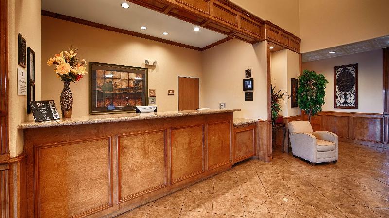 호텔 Comfort Inn & Suites