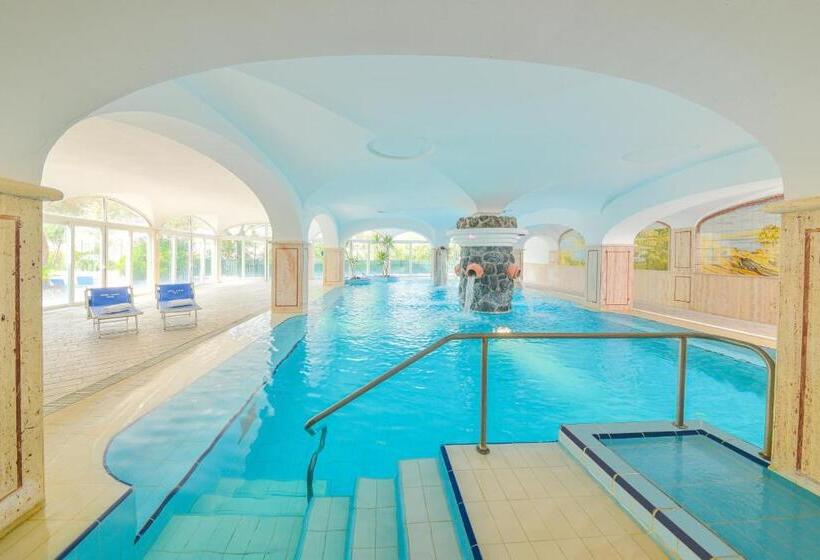 Отель Felix Terme