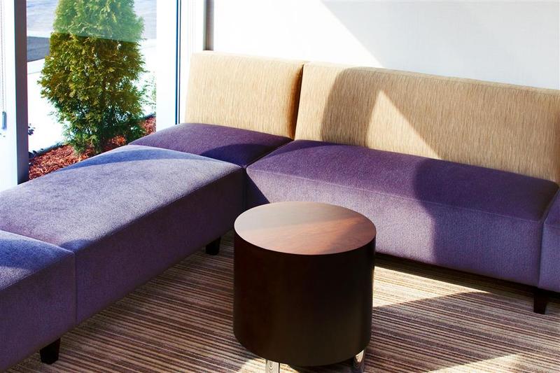 هتل Four Points By Sheraton Raleigh Durham Airport