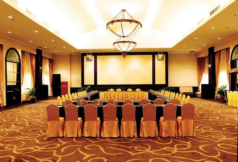 هتل Grand Zuri Pekanbaru