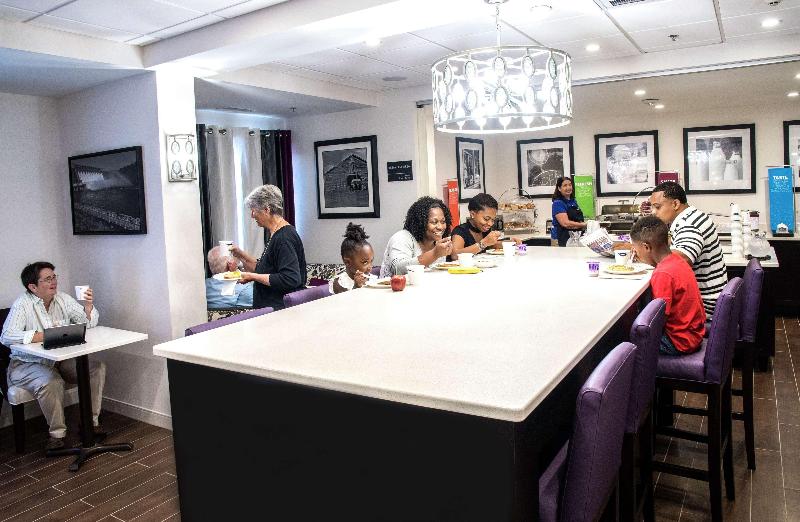 فندق Hampton Inn Hartwell