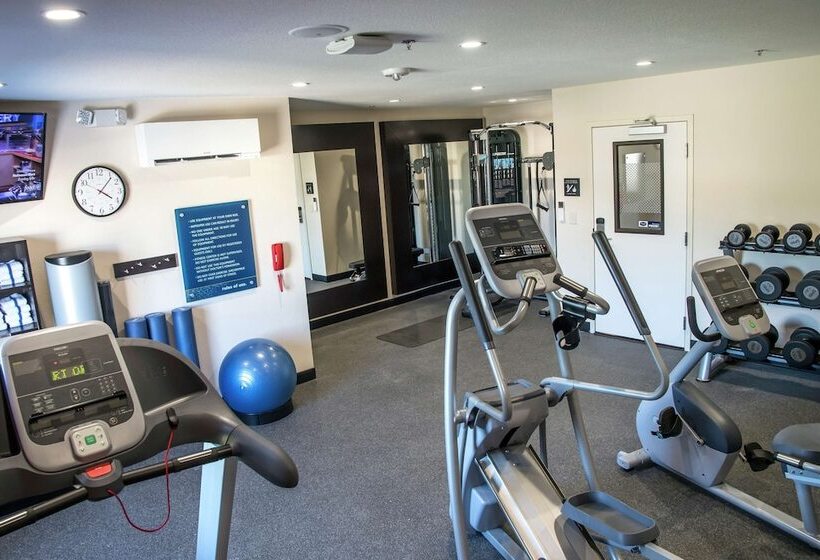 فندق Hampton Inn Hartwell