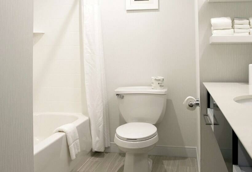 فندق Hampton Inn Hartwell