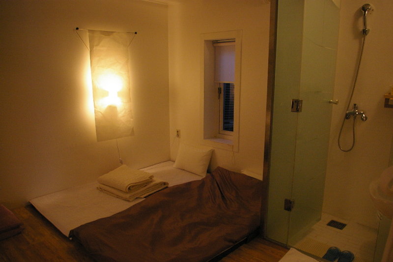 فندق Hangul House