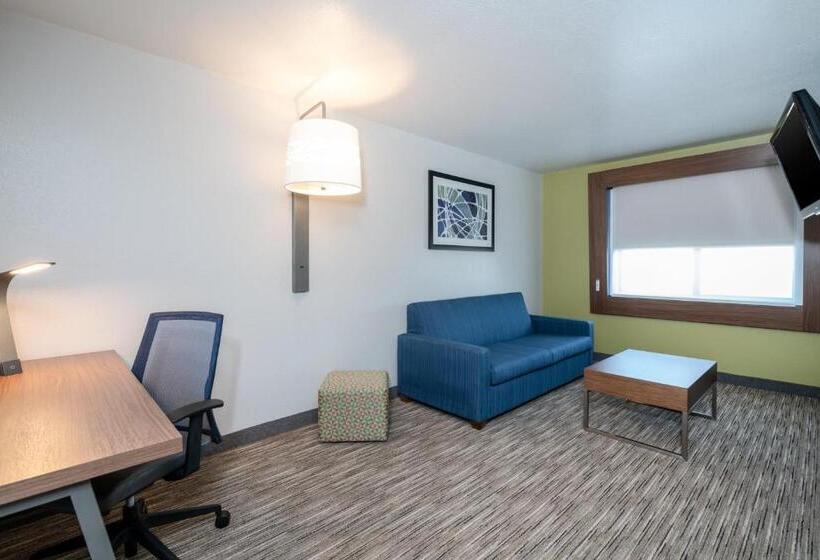 Holiday Inn Express Hotel & Suites Elkins By Ihg