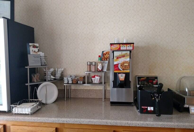 호텔 Holiday Inn Express Toledo West   Napoleon By Ihg