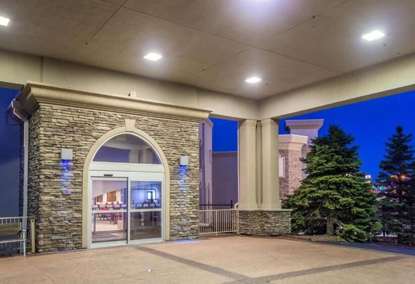 هتل Holiday Inn Express Wisconsin Dells, An Ihg