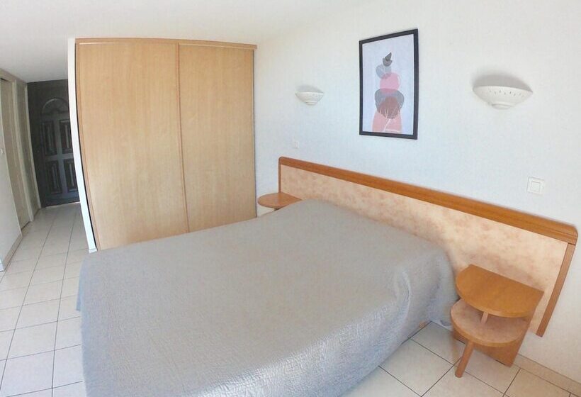 Отель Hôtel Cala Di Sole