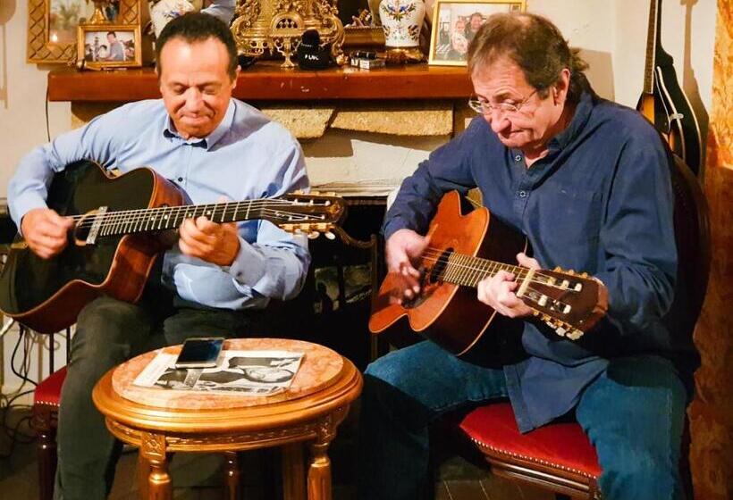 Отель Hôtel Restaurant U Castellu Vizzavona