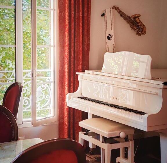 Отель Hôtel Restaurant U Castellu Vizzavona