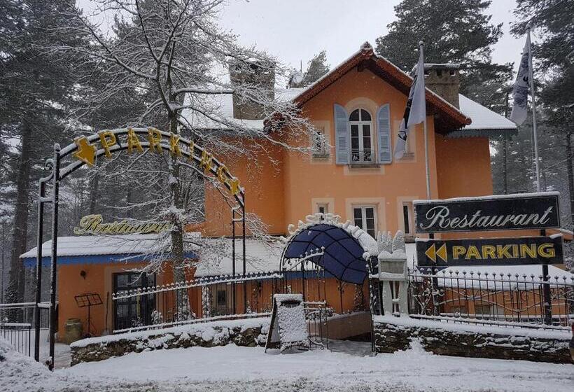 Отель Hôtel Restaurant U Castellu Vizzavona