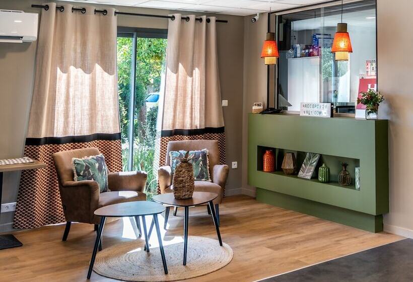 호텔 Hôtel & Séminaire Le Patio Occitan   Toulouse Ouest   Francazal