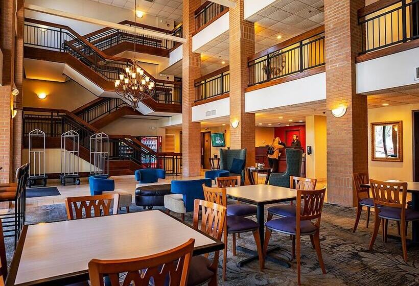 فندق Inn At Coushatta