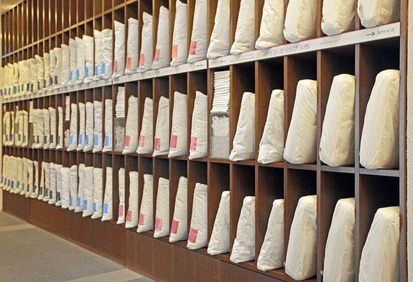 בית מלון כפרי Jr Inn Sapporo