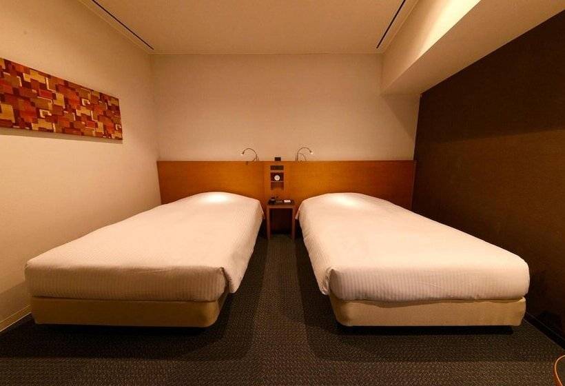 בית מלון כפרי Jr Inn Sapporo