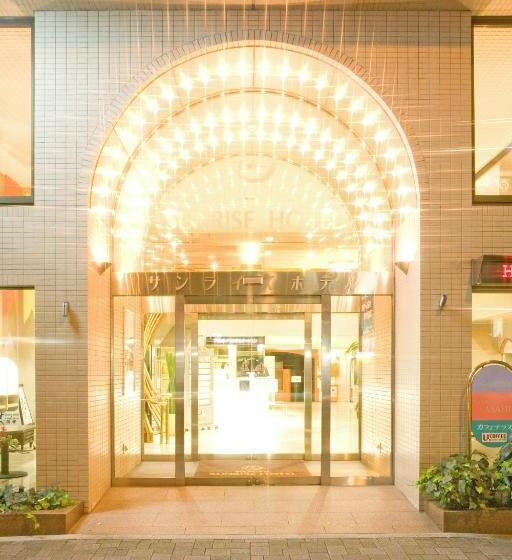 בית מלון כפרי Kochi Sunrise