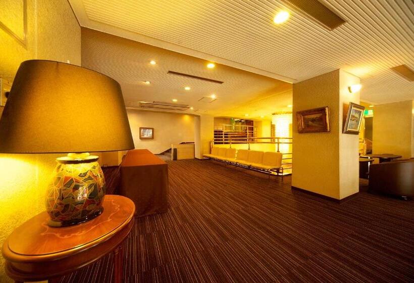 בית מלון כפרי Kochi Sunrise