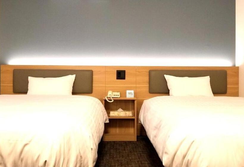 בית מלון כפרי Kochi Sunrise