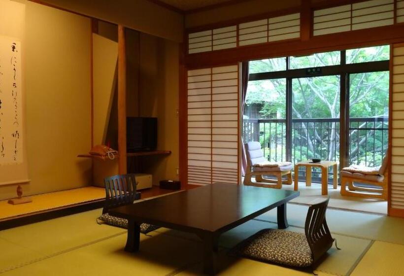 فندق Koshi No Yado Takashimaya